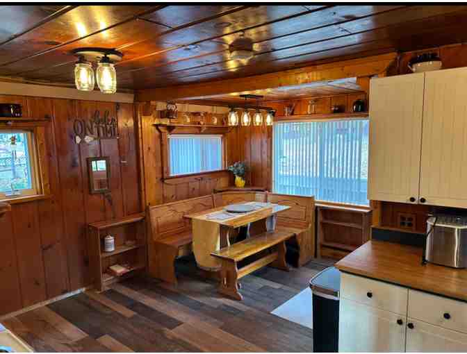 Weekend Lakeside Retreat!