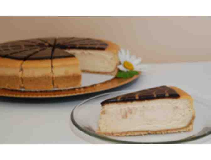Decadent 10-inch Cheesecake Delight!