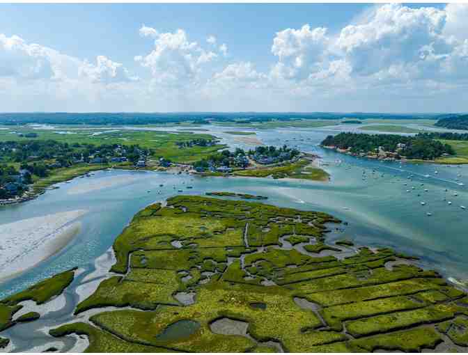 Lunch Date - Picnic and Essex Cruise