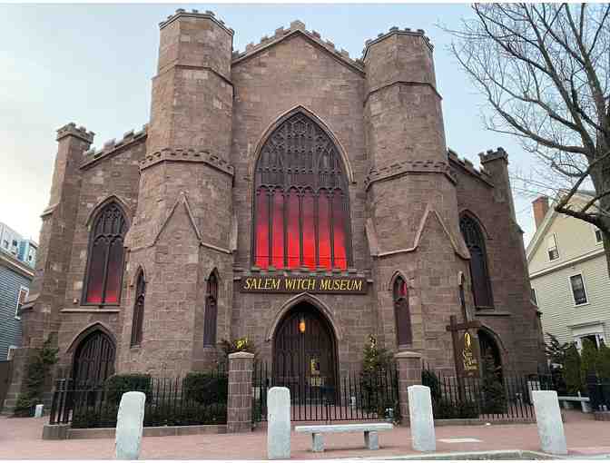 A Night at the Museum - Our Favorite Northshore Museums and Historic Restaurant