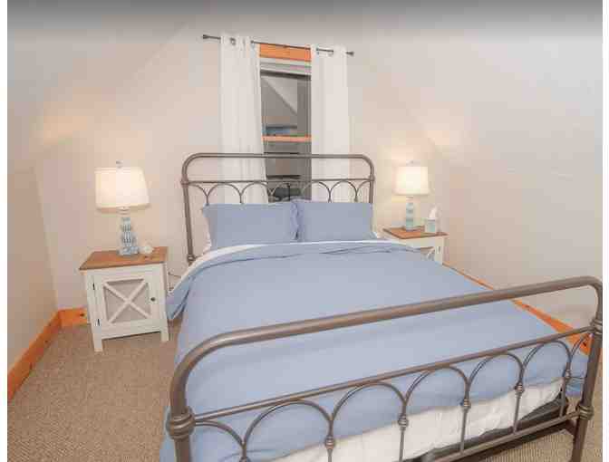 Two Night Stay in Modern Vermont Luxury Home