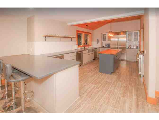 Two Night Stay in Modern Vermont Luxury Home