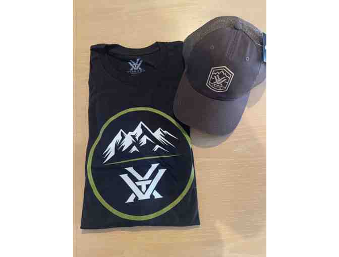 Viper HD 8x42 Binoculars and swag