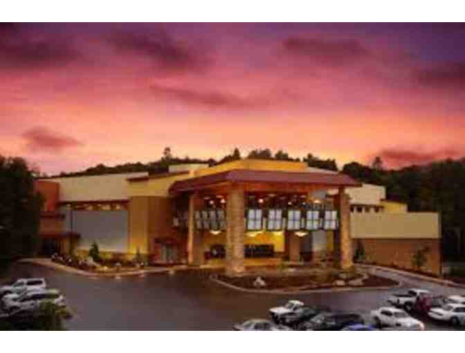 1 Night Stay at the Black Oak Casino Resort Plus Food and Slot Play