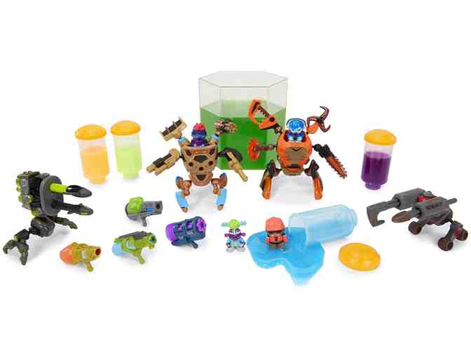 Ready2Robot Big Slime Battle with Pilots Accessory Pack
