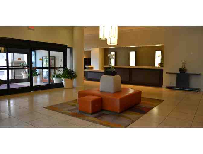 Milpitas, CA - Crowne Plaza San Jose-Silicon Valley -1 Night  Stay & Breakfast for 2