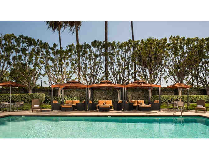 Carson, CA - Doubletree by Hilton Carson -1 night weekend stay with buffet breakfast for 2