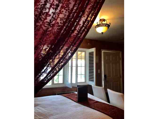 Napa, CA - Chardonnay Lodge - One night stay for two in the Paris Room Jacuzzi Suite