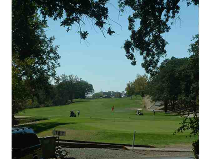 Valley Springs, CA - 10th Green Inn - $100 gift certificate