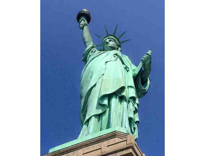 Guided Tour of the Statue of Liberty and Ellis Island (Plus Books & Ferry Rides)
