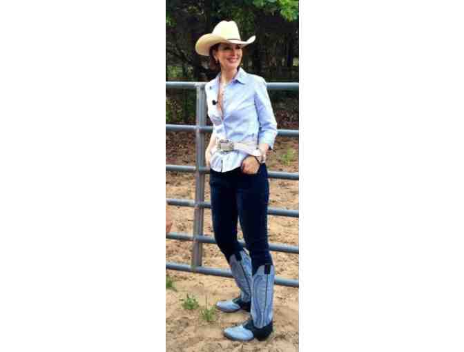 Dynamic Speaker for your Business/Organization with our Inspiring Janine Turner!