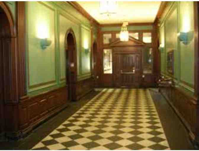 Andrew Langer's Remarkable Tour of Williamsburg and William & Mary College!