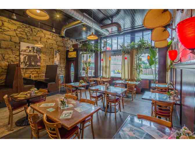 Dine at the Roslyn Cafe AND a Treasure of 'Northern Exposure' Collectibles!