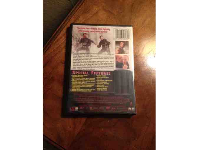 Collector's Edition of the thrilling 'Cliffhanger' Movie, Autographed by Janine Turner!!