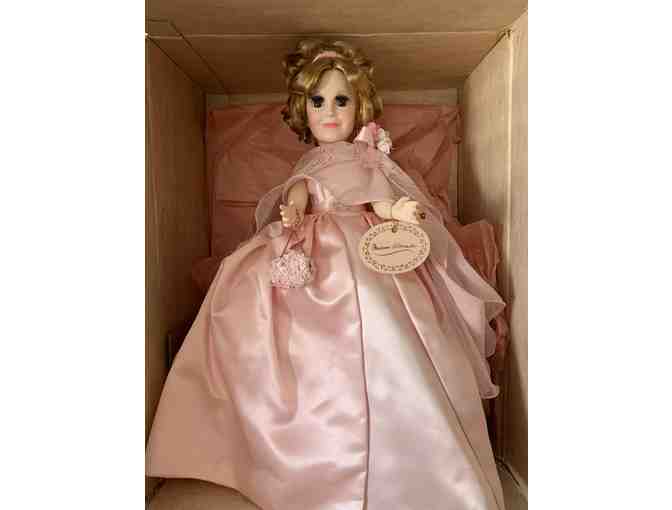 Madame Alexandria 'Self Portrait' Doll (#2290), Limited Edition, 1984! Mint!