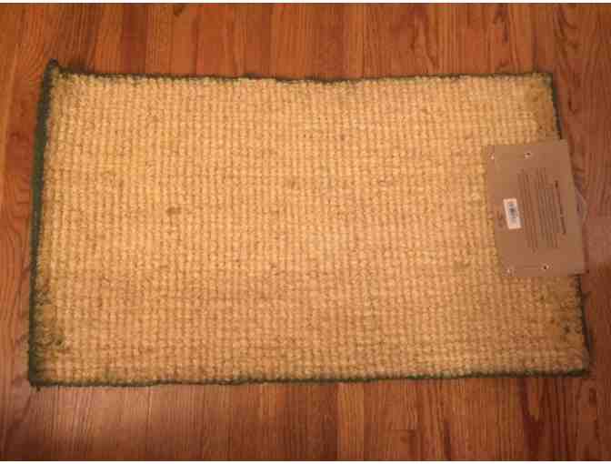 'Holly Fox Coir Mat' Creates a Very Special Welcome for Your Christmas Guests!