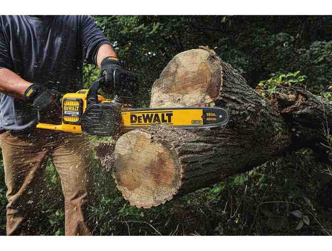 DEWALT DCCS670X1 FLEXVOLT 60V MAX Lithium-Ion Brushless 16' Cordless Chainsaw!
