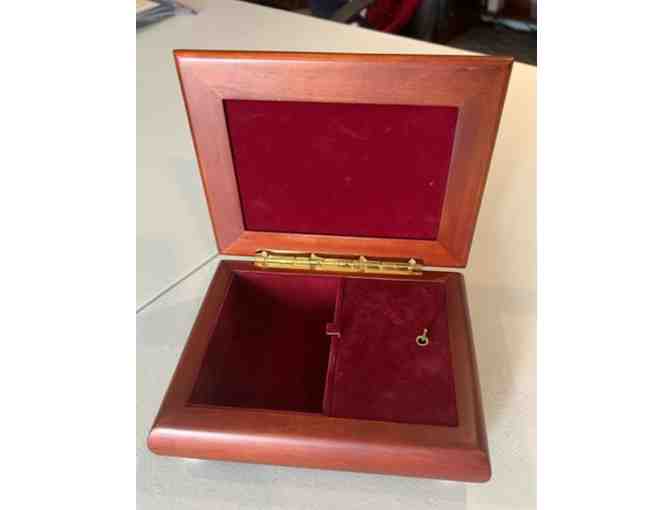 Vintage God Bless America Music Box