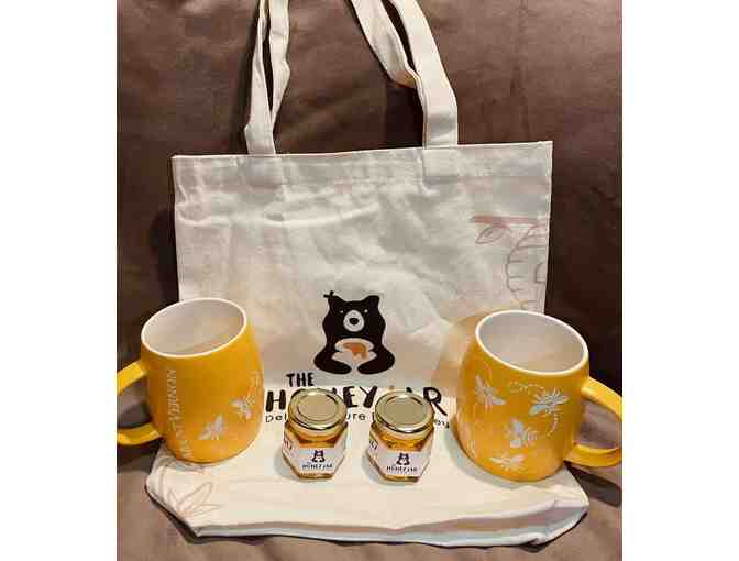 2 Bee mugs from Mt. Vernon and Utah's best honey! - Photo 1
