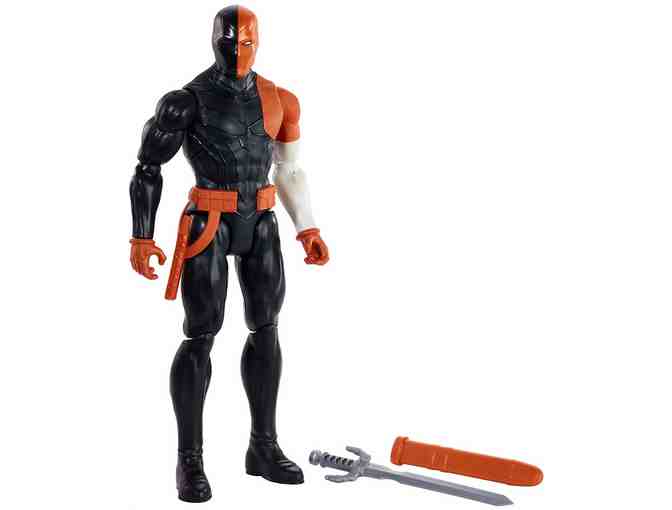 DC COMICS JUSTICE LEAGUE - DEATHSTROKE ACTION FIGURE