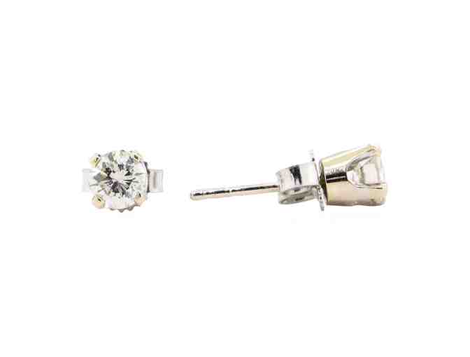 14KT WHITE GOLD DIAMOND STUD EARRINGS