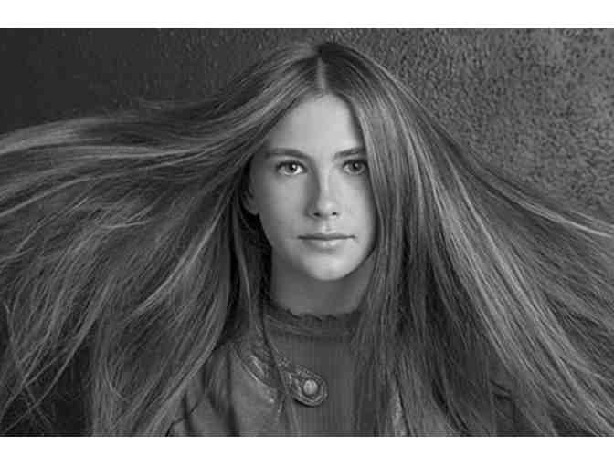 AN UNCONVENTIONAL PORTRAIT SESSION