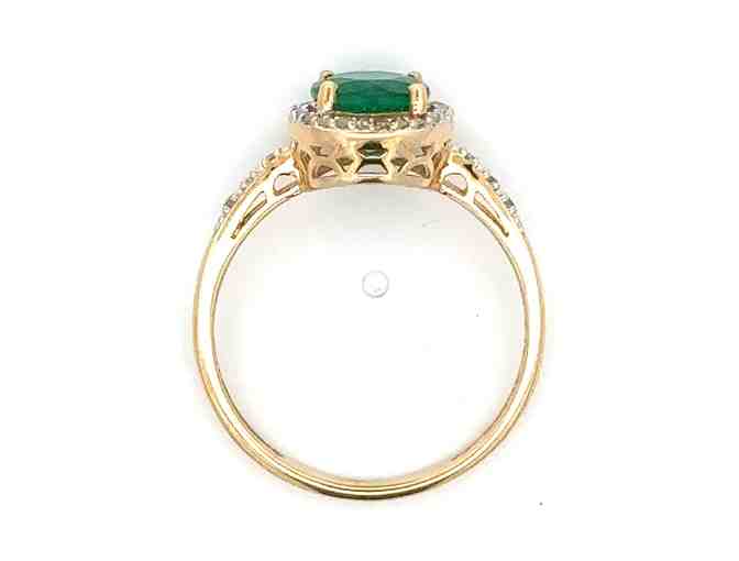 14KT YELLOW GOLD HALO EMERALD RING