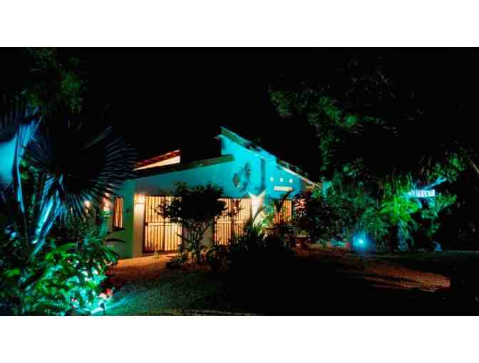 Beautiful Costa Rica! One Week Stay in a Private Home