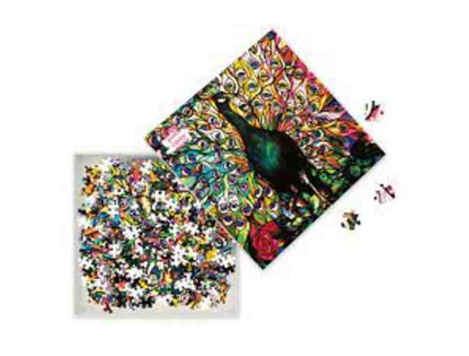 Louis Comfort Tiffany Displaying Peacock 1000 Piece Jigsaw
