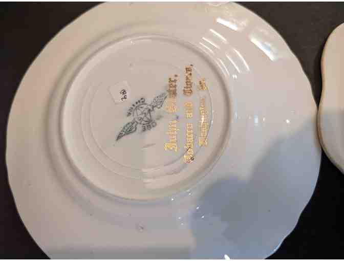 Globe Pottery 2 pc Plate Set