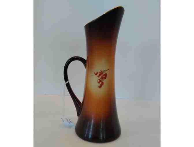 Usona Goodwin Plymouth Jug, Brown & Grapes