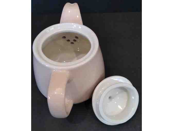Hall China Flesh No-Drip Teapot w/Lid