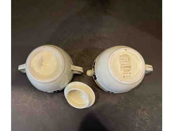 Hall China Silhouette Medallion Cream & Sugar Set