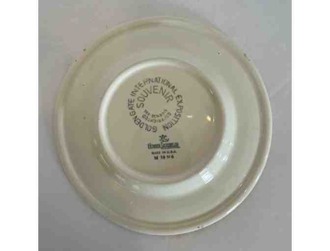 Homer Laughlin 1939 Golden Gate Expo Souvenir Ashtray