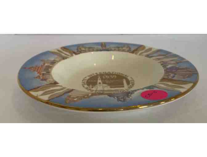 Homer Laughlin 1939 Golden Gate Expo Souvenir Ashtray