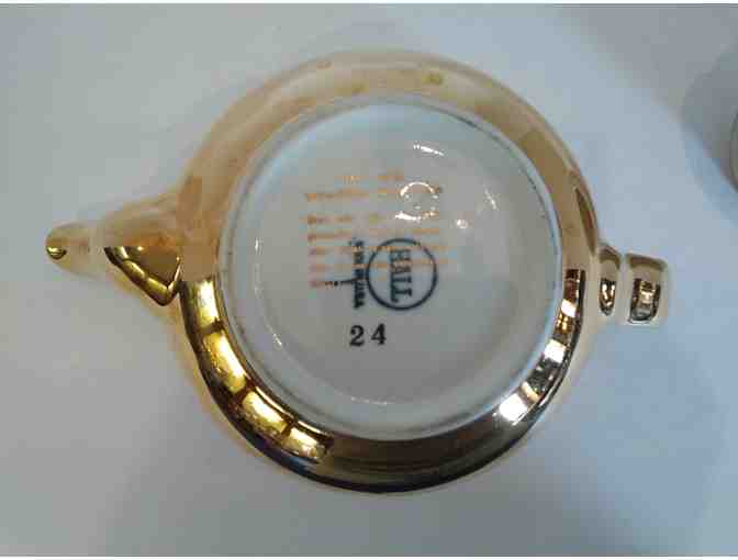Hall China Golden Glo Teapot w/Lid