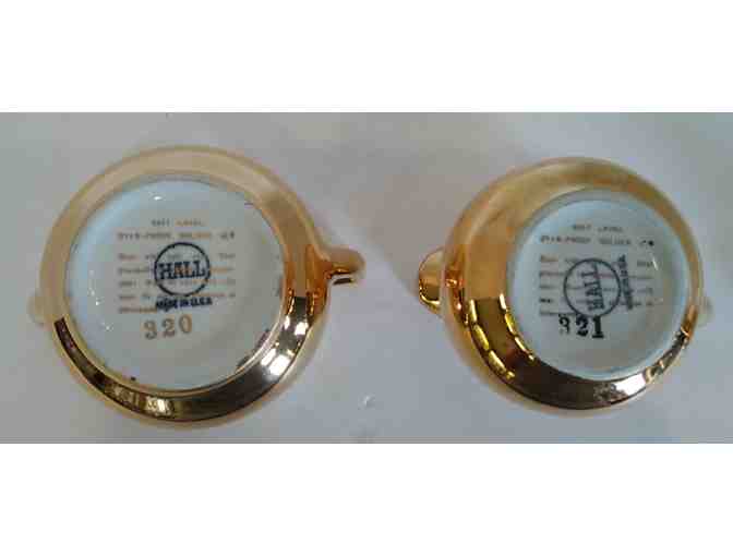 Halll China Golden Glo Sugar 320 w/Lid & Creamer 321