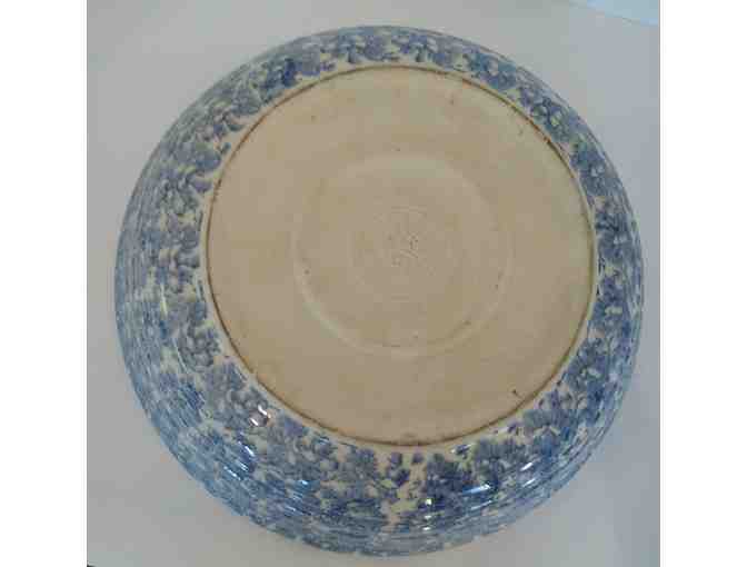 Roseville Spongeware Pasta Bowl