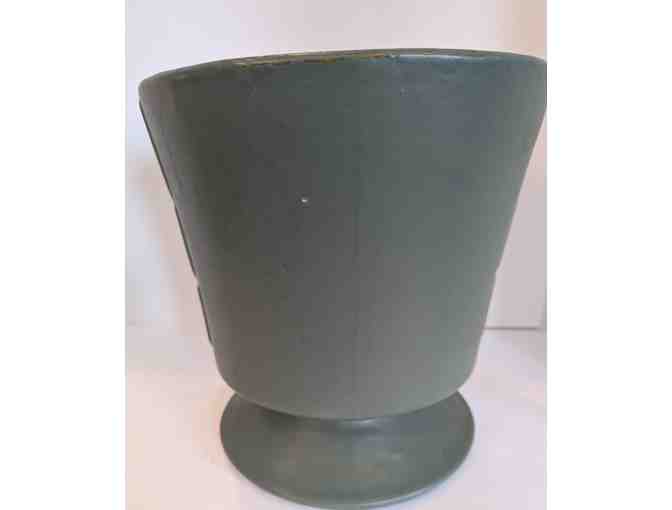 McCoy Vesta Line 10' Green Planter