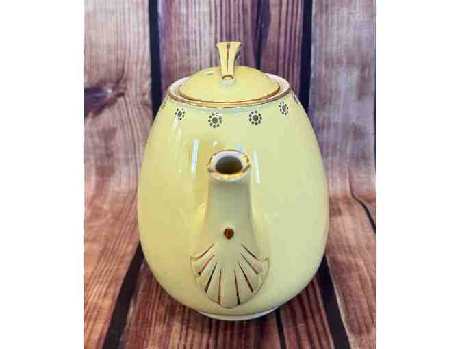 Hall China Canary Yellow Sundial Teapot 6 Cup