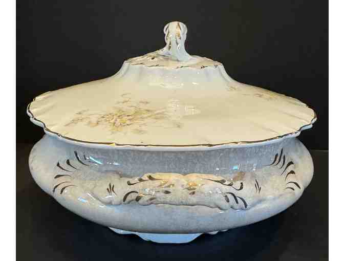 Vodrey Pottery 1896-1920 Covered Vegetable Dish