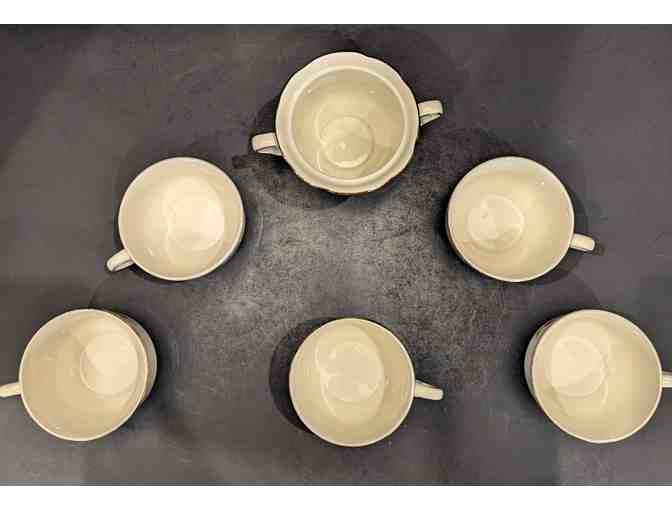 Hall China Autumn Leaf 6 pcs Tea Cups and Sugar Bowl