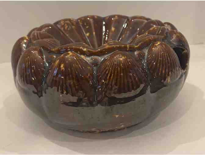 Harker-Taylor Rockingham Spittoon