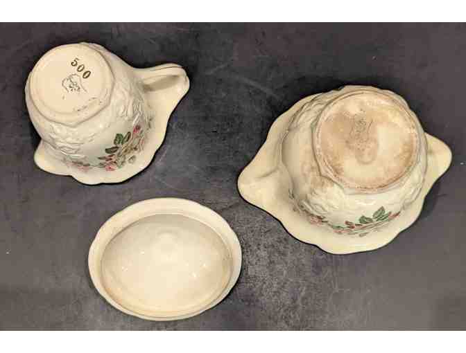 TS&T Cream & Sugar Floral Pattern,