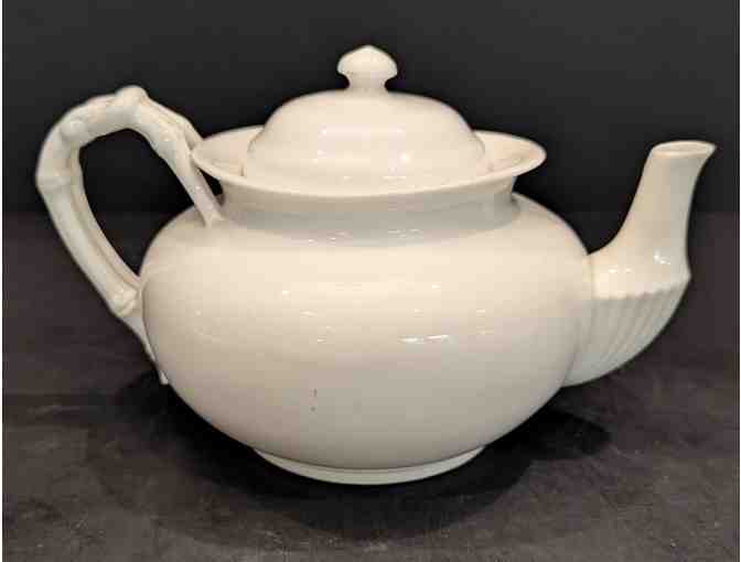 Knowles Taylor & Knowles Lotus Ware Tea Pot
