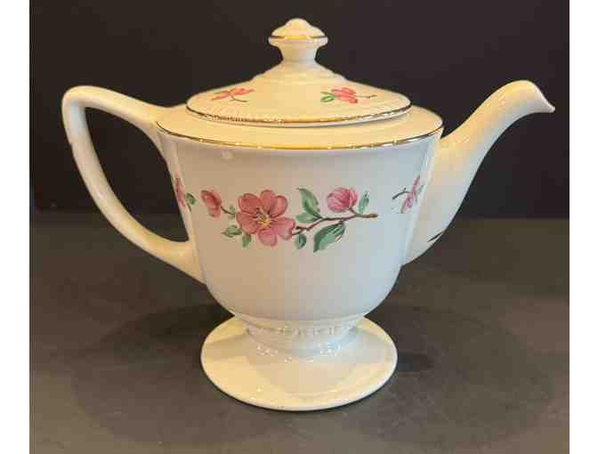 Homer Laughlin Liberty Shape Teapot 1947