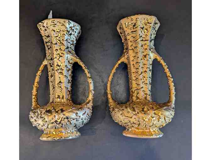 Weeping Gold Jaguar, Soap Dish, and 2 Vases