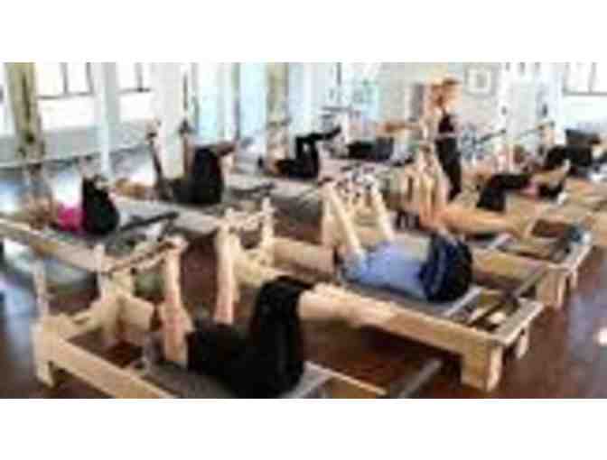 Mighty Pilates - 6-pack of Pilates classes