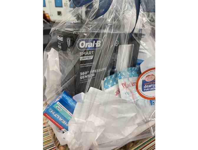 Oral B Oral Hygiene Kit