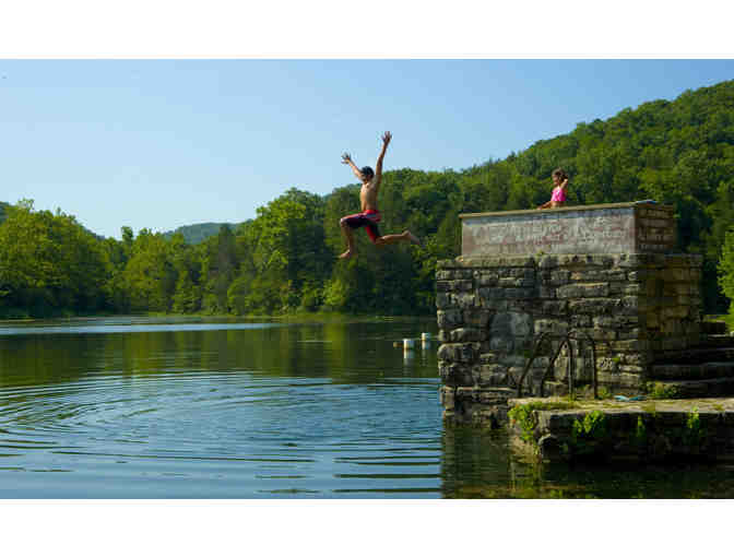 Lake Leatherwood Cottages- Cosmic Caverns - Colossal Cupcakes and Cones